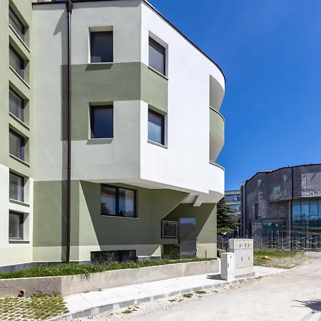 Modern For 4 - Kabakum 600m Апартамент *