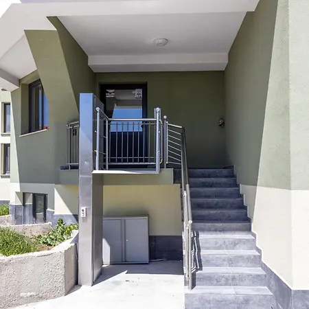 Modern For 4 - Kabakum 600m Варна